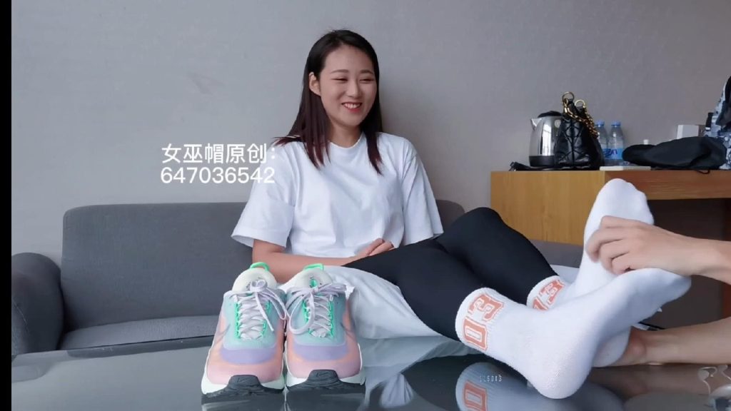 女巫帽013—悦悦 无水印原版