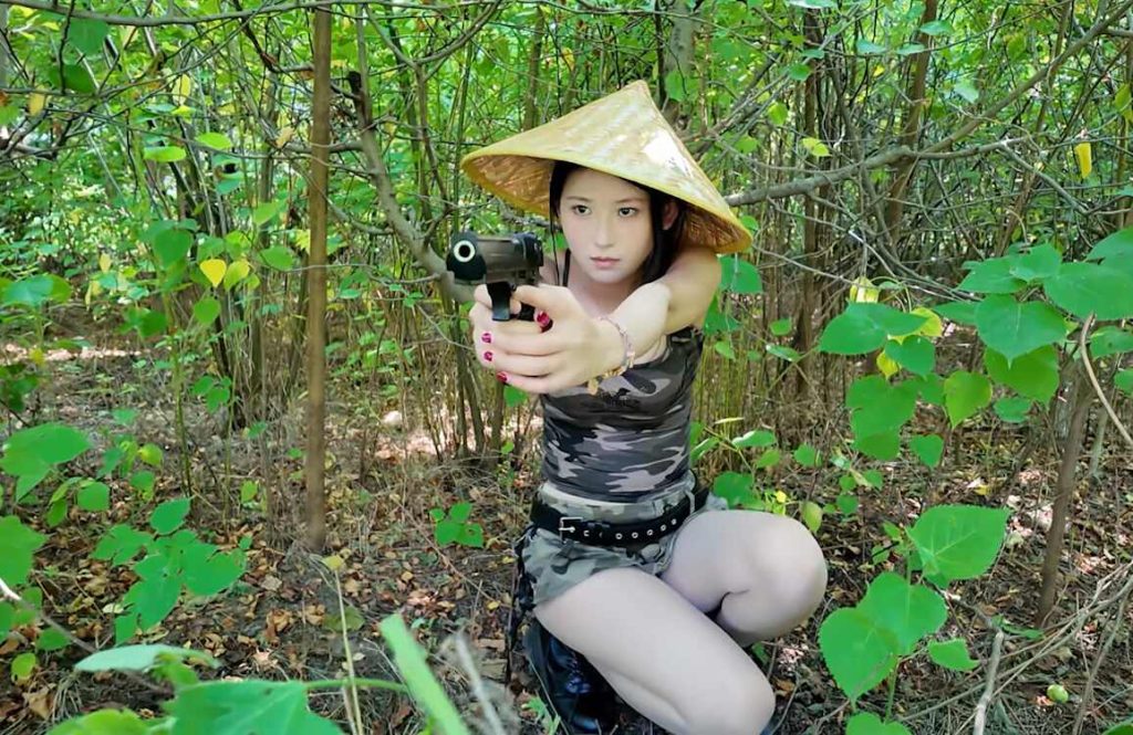 女特阮晓琴的野战奇遇