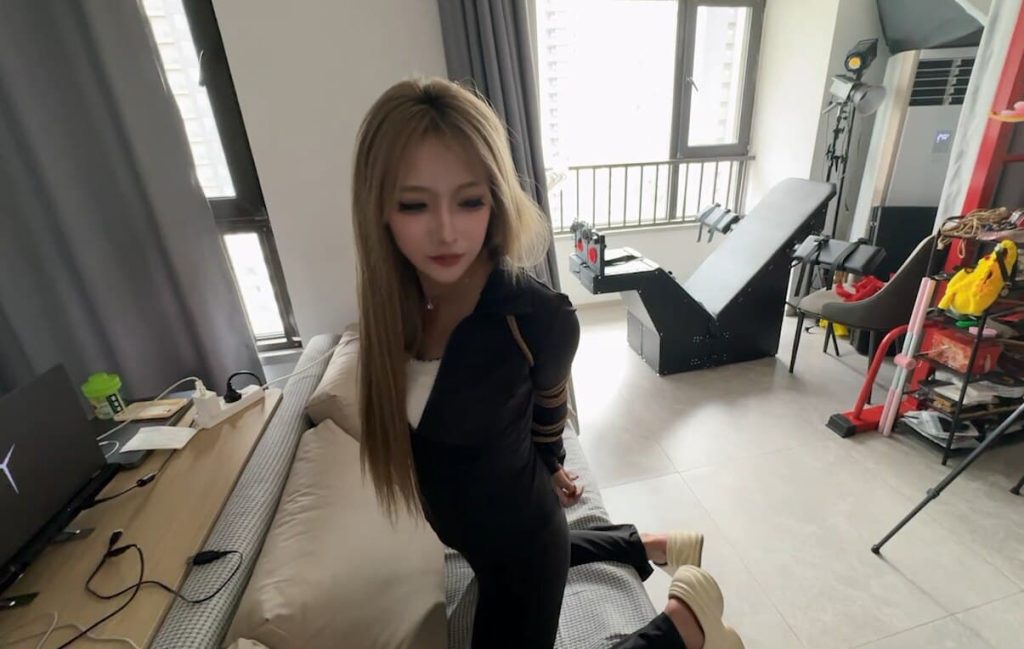 糖糖女S –体验被绑打脚挠痒